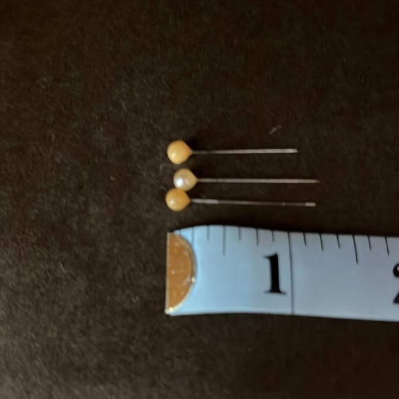 Antique Multicolored Teardrop and Round Head Hat Pins. Lot of 29. - Picture 6 of 6